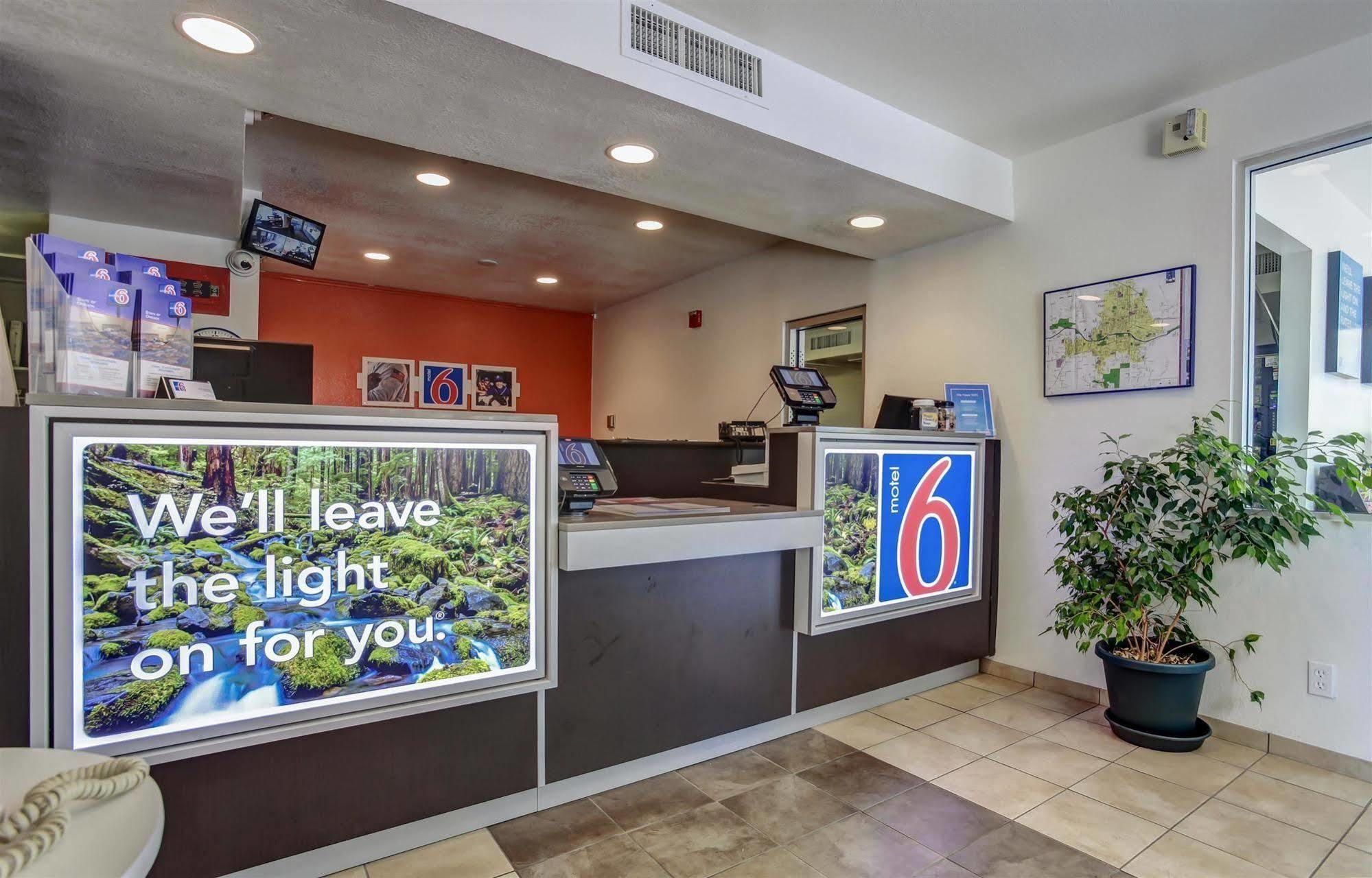 Motel 6-Grants Pass, Or 외부 사진